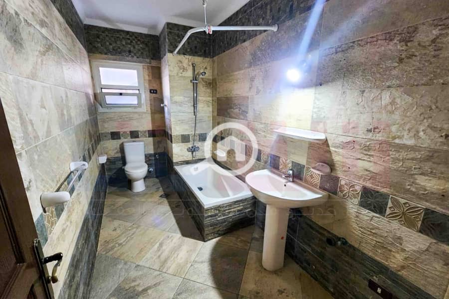 18 WhatsApp Image 2025-12-24 at 11.50. 27. jpg