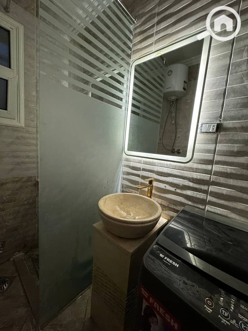 7 WhatsApp Image 2025-12-29 at 12.08. 39 cx. jpeg