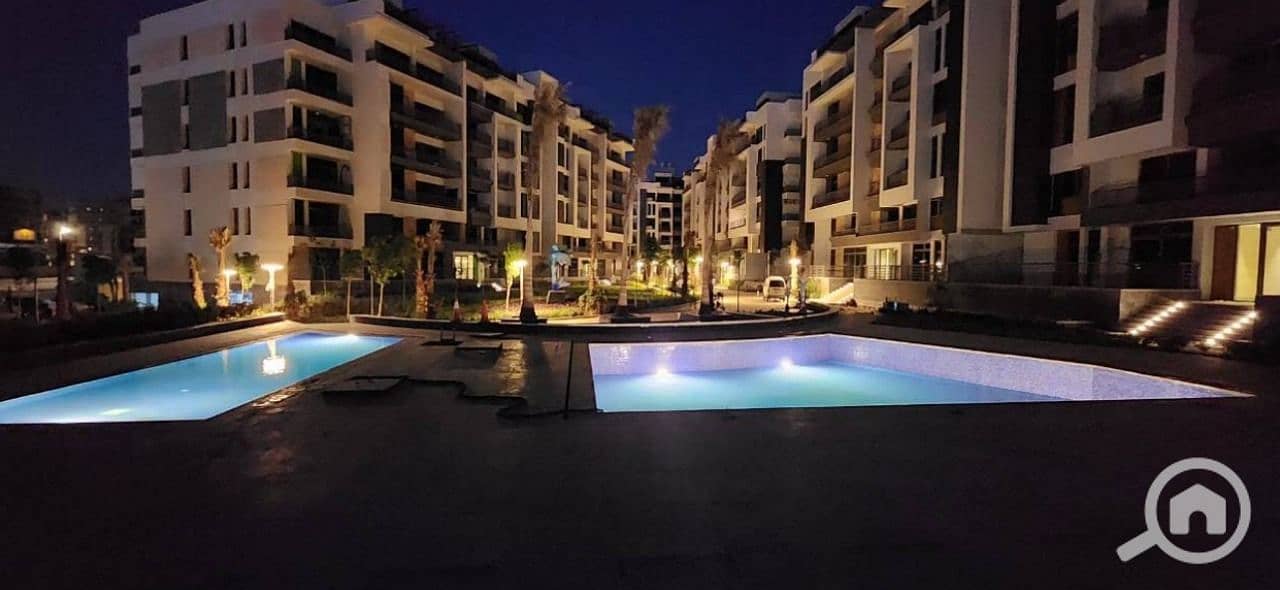 4 b70a820e89274f55a61da52c8307b6d5. jpg