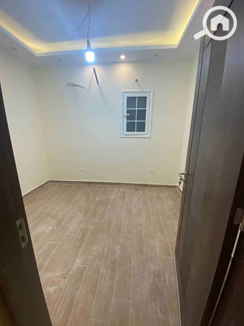 3 9f374ade-24b2-4e85-bbbc-57ce249d8e0e. jpg