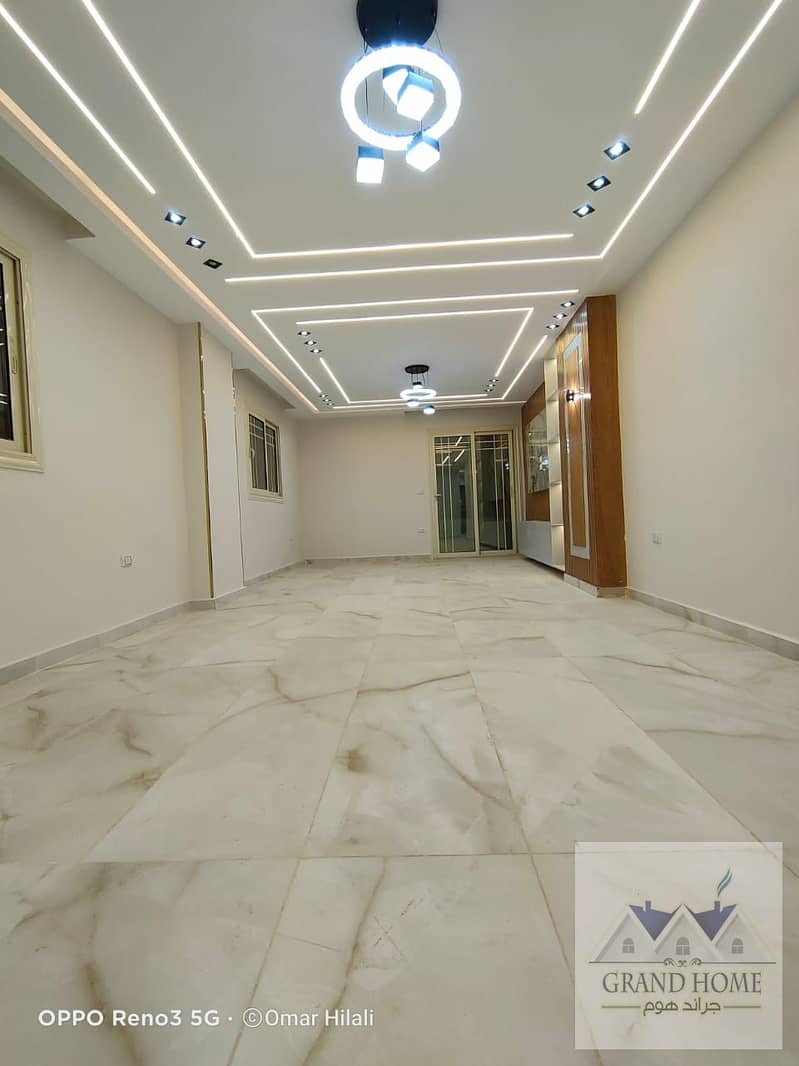 8 c65e15d1-8c58-452e-bcf1-9bbc41372c16. jpg