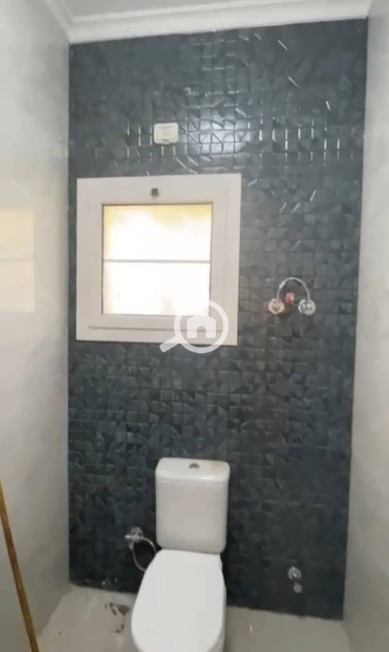 15 568462664_122264853764240472_2896269166469657454_n. jpg