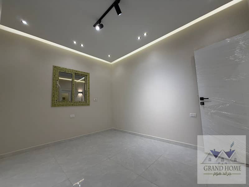 5 WhatsApp Image 2025-12-22 at 4.22. 35 PM (2). jpeg