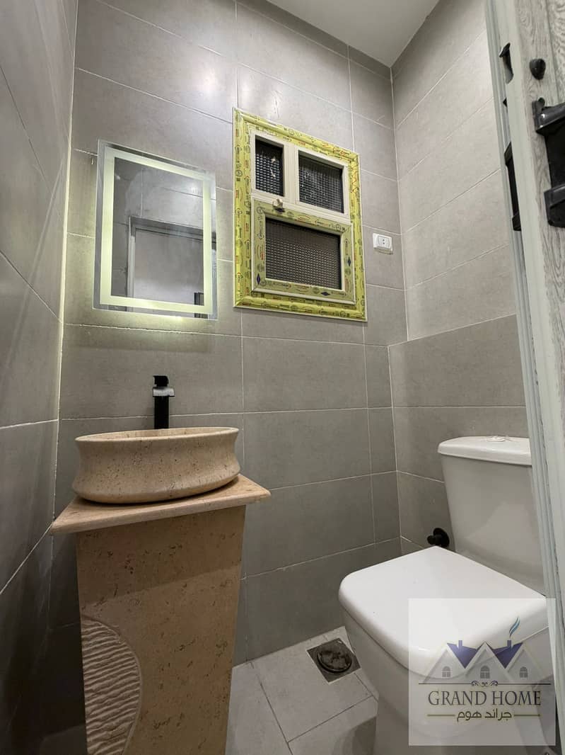 8 WhatsApp Image 2025-12-22 at 4.22. 34 PM (1). jpeg