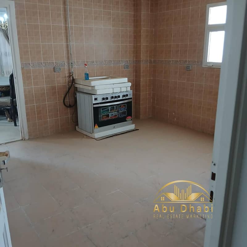 7 ddbe6c06-b318-4ac7-857b-883163748d83. jpg