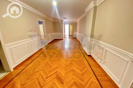 شقة 3 غرف نوم للبيع في كفر عبدو، الإسكندرية - 1. jpg