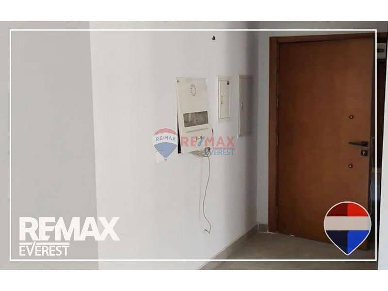 9 f41d0f32-a6aa-4edd-ac5d-b38478e6c320. jfif. jpg