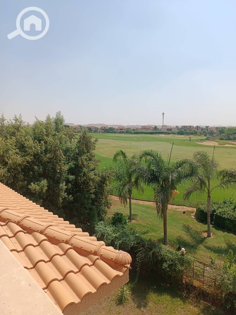 16 30444fb4-4ce1-44e0-92b5-3f372049d4e4. jpg