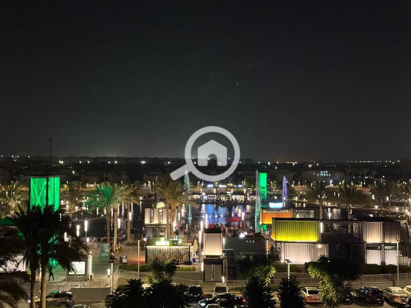 4 6d9d98bb-81a1-4329-9077-76c208b74e12. jpg