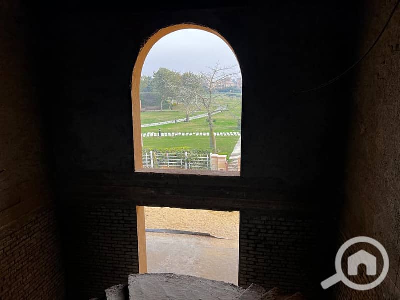 3 1c735042-dc94-4a2b-b726-5142b4a986ff. jpg