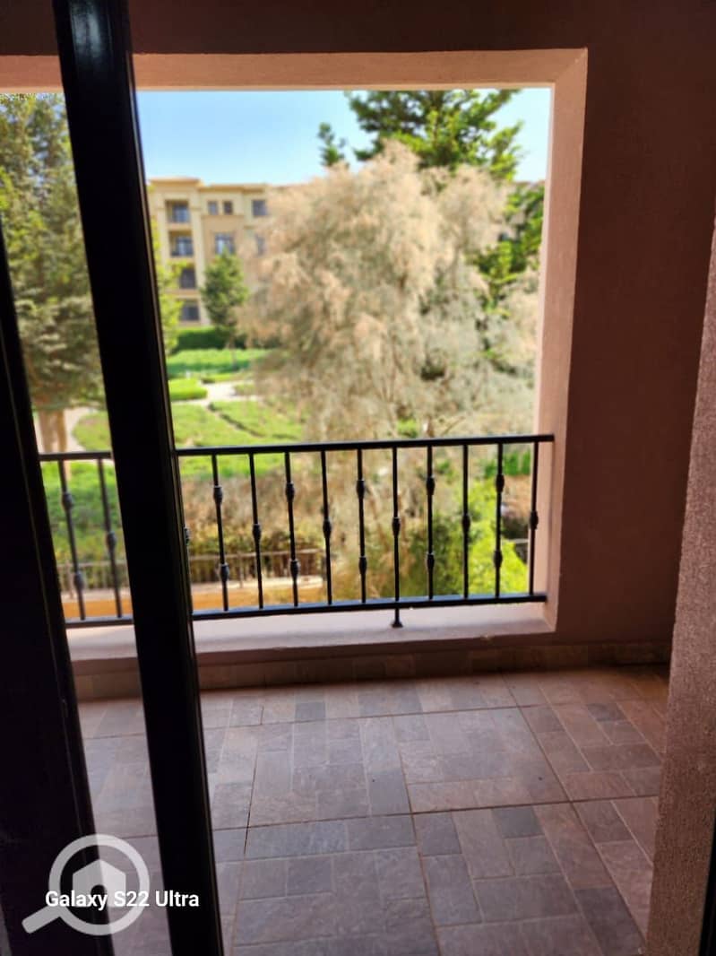 7 f05da549-379e-45a5-a3db-bc26dca80b85. jpg