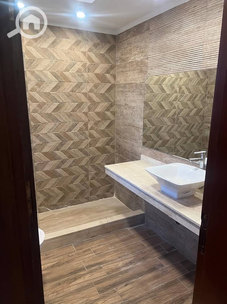 5 WhatsApp Image 2025-12-29 at 6.39. 47 PM (2). jpeg