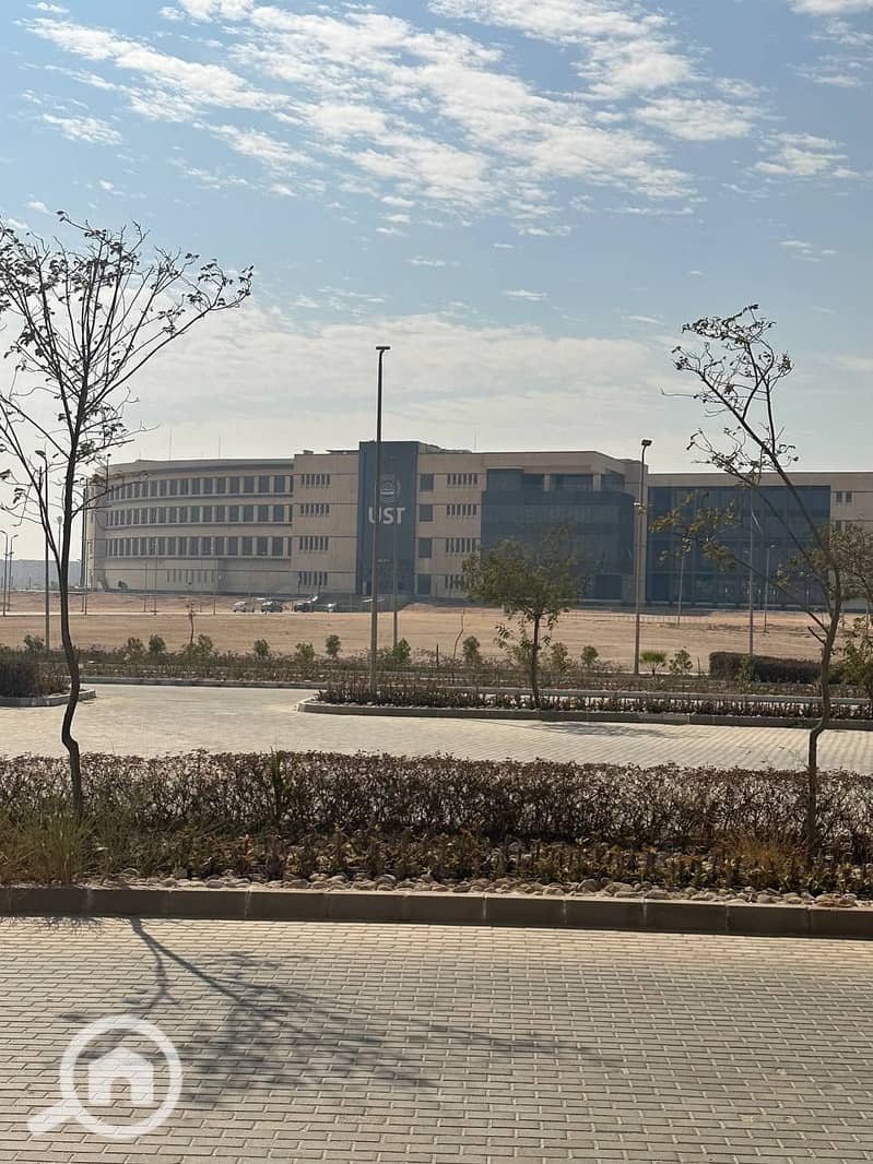 12 69382017-6746-420d-9252-0ecf18424996. jpg