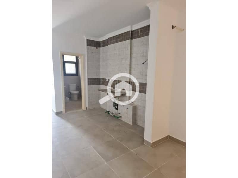 2 WhatsApp Image 2025-12-30 at 3.13. 03 PM (1). jpg