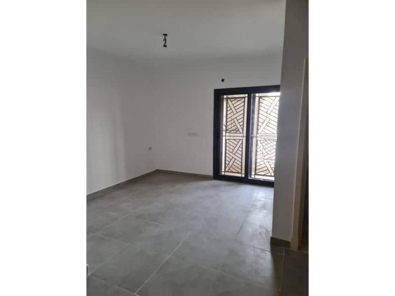 10 WhatsApp Image 2025-12-30 at 3.13. 06 PM (1). jpg