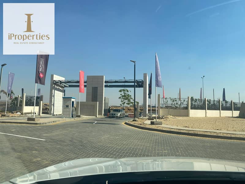 4 82c24d72-a64d-404c-a6da-9d676af3f942. jpeg