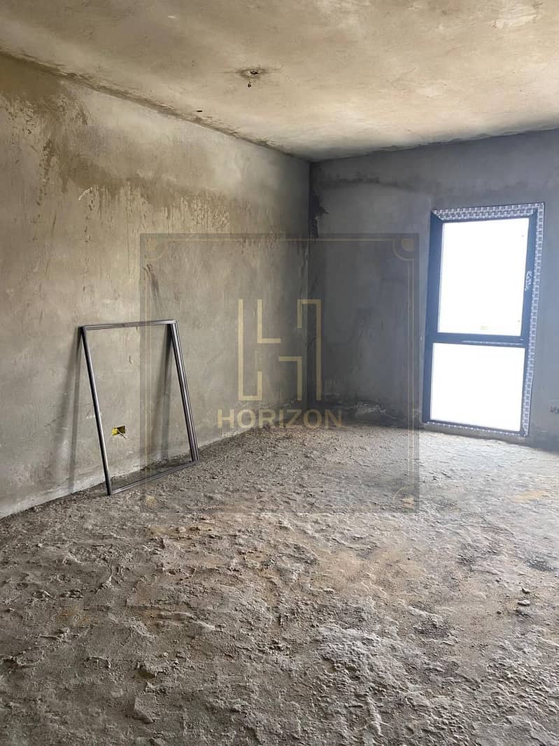 4 WhatsApp Image 2025-12-30 at 3.10. 11 PM. jpeg