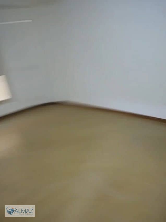 12 WhatsApp Image 2025-12-30 at 3.32. 39 PM (2). jpeg