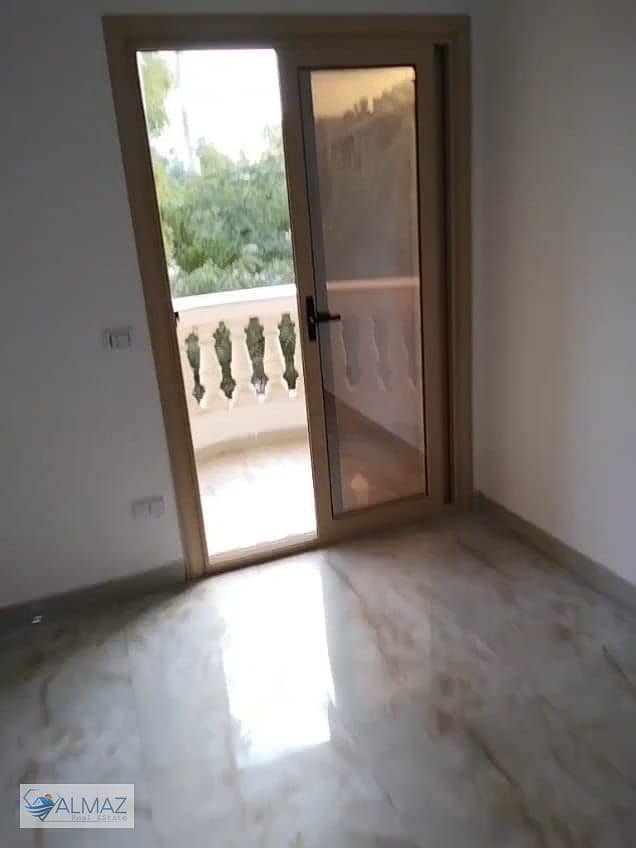 35 WhatsApp Image 2025-12-30 at 3.32. 44 PM (1). jpeg