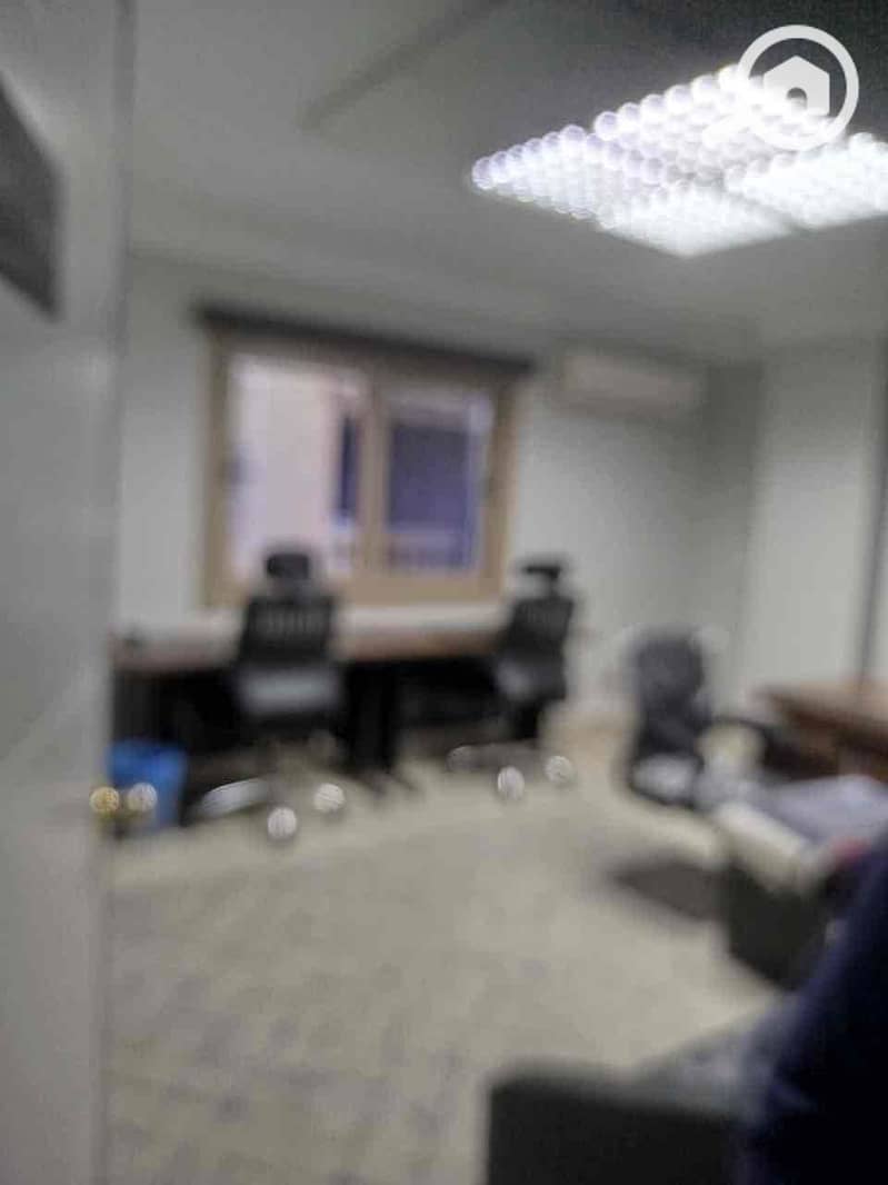 4 6fc3067a-e024-4d7b-a0b7-20654c5c28ae. jpg