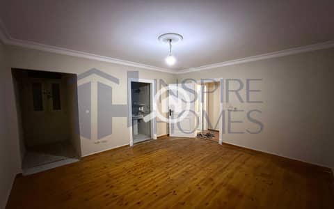 فلیٹ 3 غرف نوم للايجار في سموحة، الإسكندرية - 1 (2). jpg