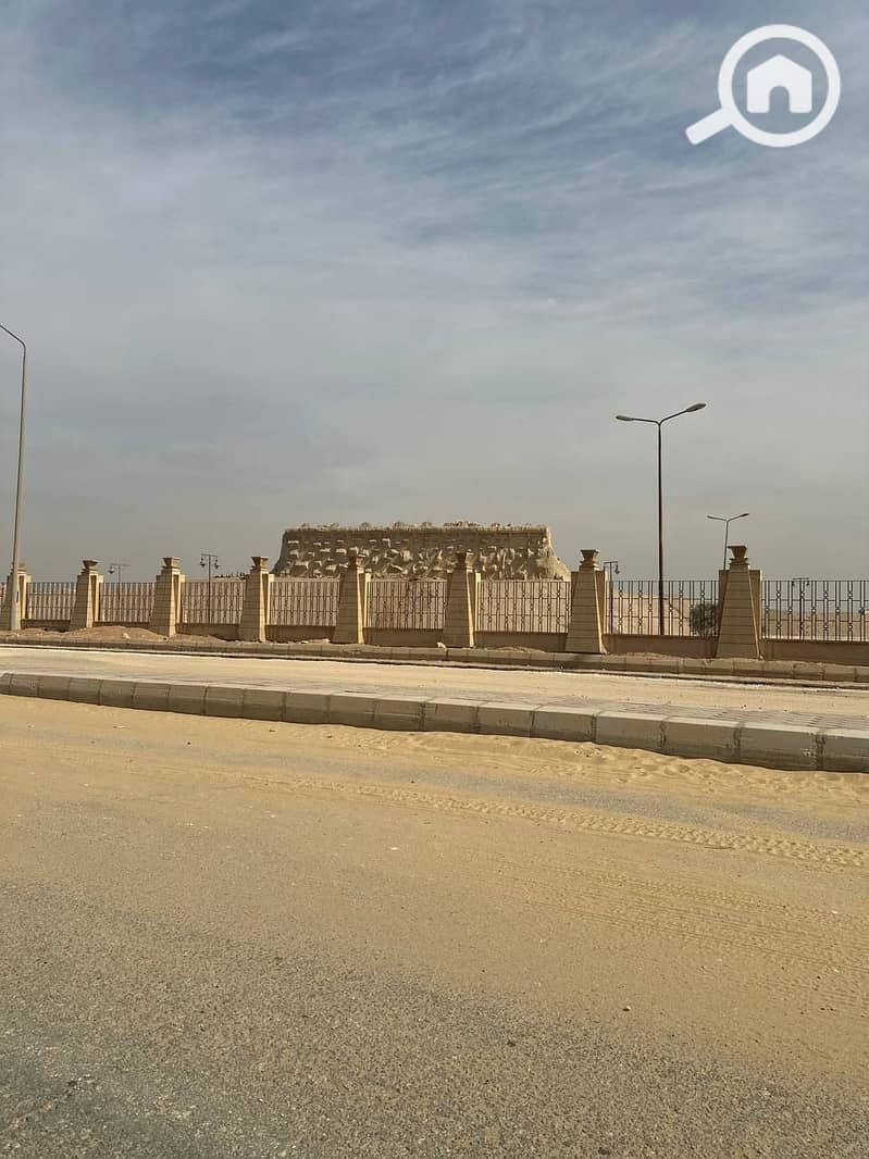 9 39d4aac7-6051-4cb3-a4bf-99b99634c0dd. jpg