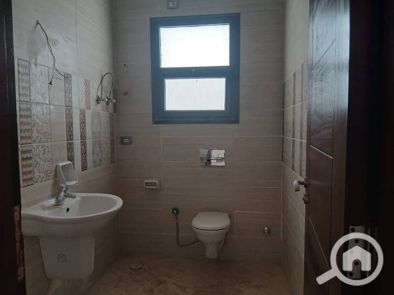 8 WhatsApp Image 2025-02-23 at 12.54. 31_a74d648f. jpg