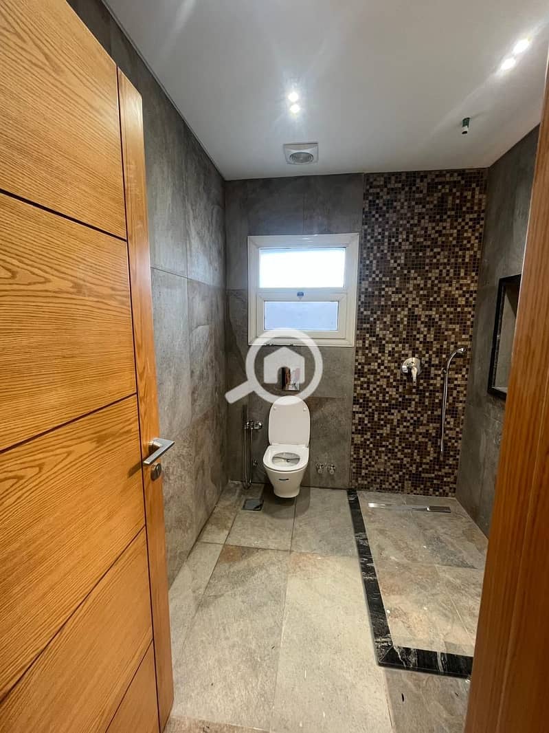 17 WhatsApp Image 2025-12-29 at 12.44. 33 PM. jpeg