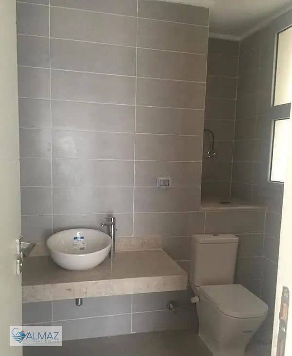 9 WhatsApp Image 2025-12-30 at 3.30. 10 PM. jpeg