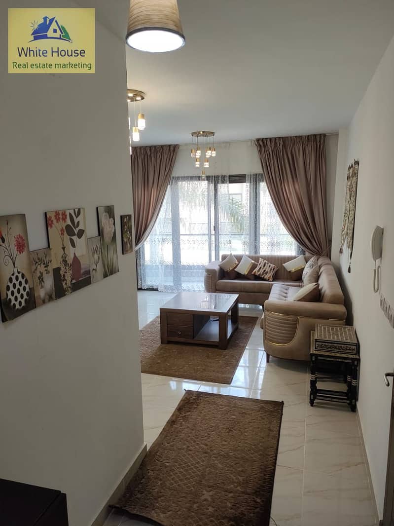 7 0259f0b6-2599-4c3d-a014-42b60f38e025. jpg