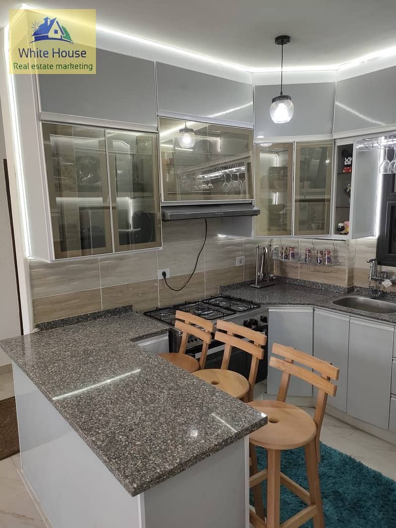 15 b0378d17-5348-4435-a119-85b2ba0546bb. jpg