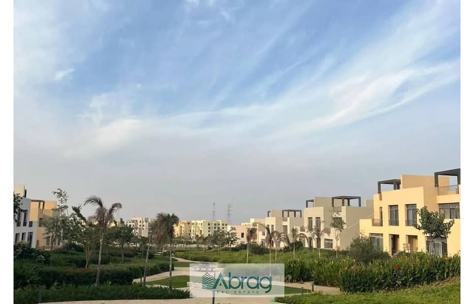 8 8391562-35c65o. jpg