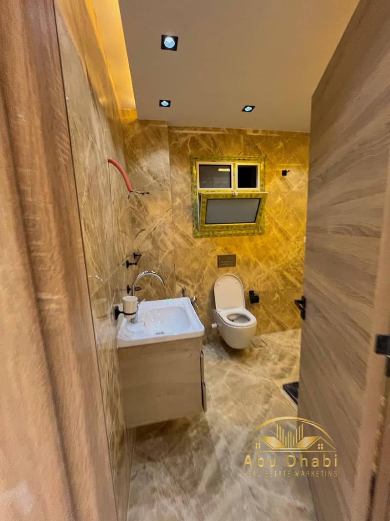 5 6b429c9a-8560-42dc-9275-e251d4ee7c6f. jpg