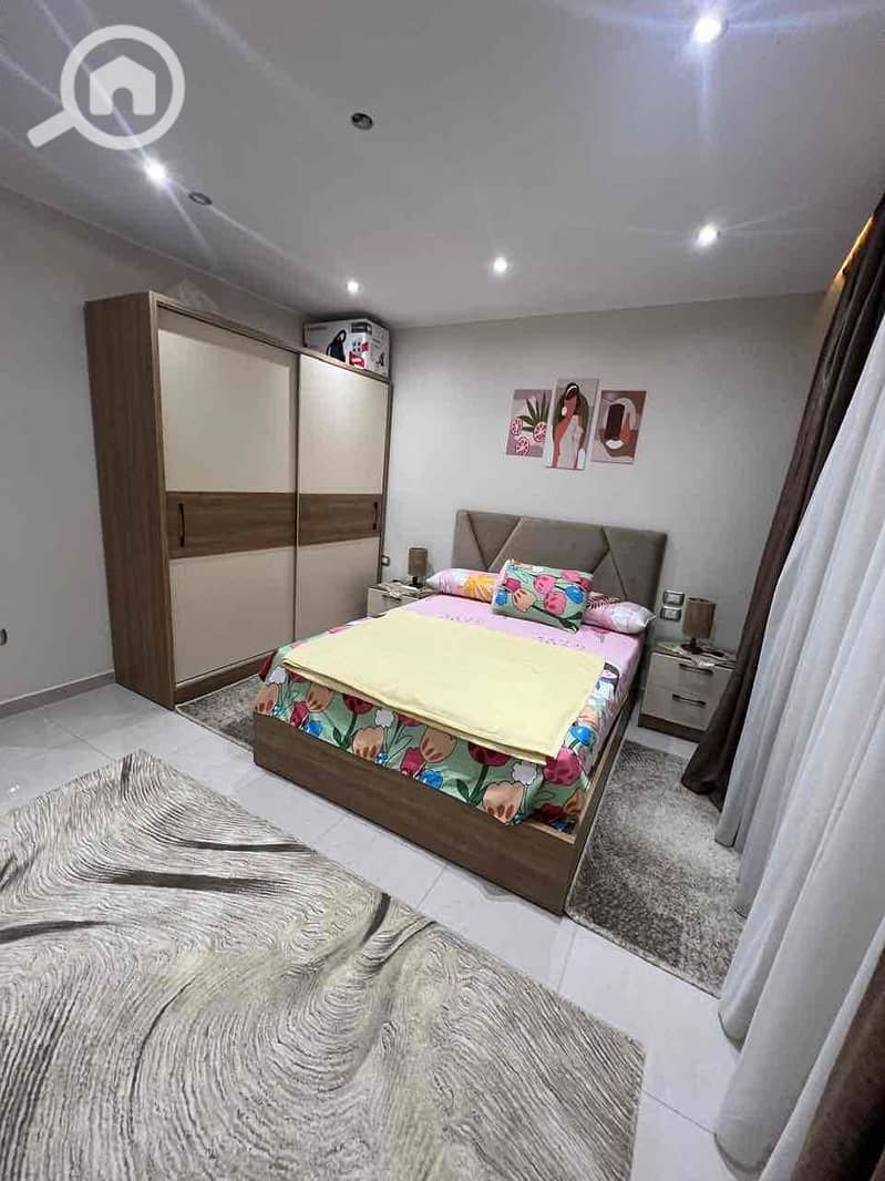 8 30be11cc-280b-405d-a2ad-46a711575667. jpg