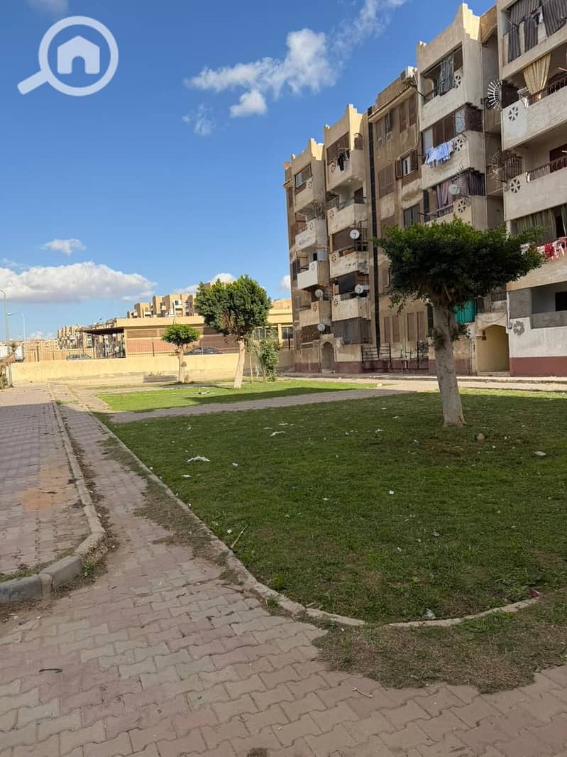 4 WhatsApp Image 2025-12-30 at 14.22. 13 (1). jpeg