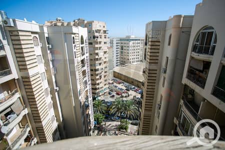 شقة 4 غرف نوم للبيع في سموحة، الإسكندرية - 1. jpg شقة 4 غرف نوم للبيع في سموحة، الإسكندرية - 1. jpg