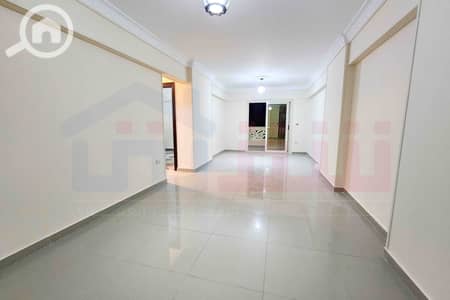 شقة 2 غرفة نوم للبيع في سموحة، الإسكندرية - WhatsApp Image 2025-12-27 at 15.32. 19. jpg