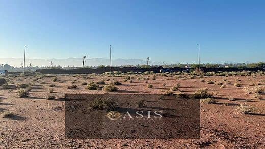 6 Property-f3abc3220fd1ed46cd93599a3062fa34-131178113. jpg