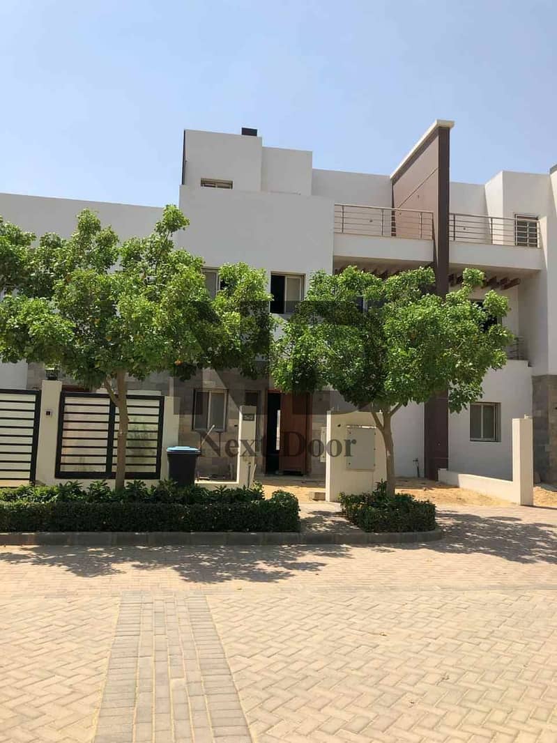 8 6925e22935f4a_uploads6925e22935c8e. jpeg