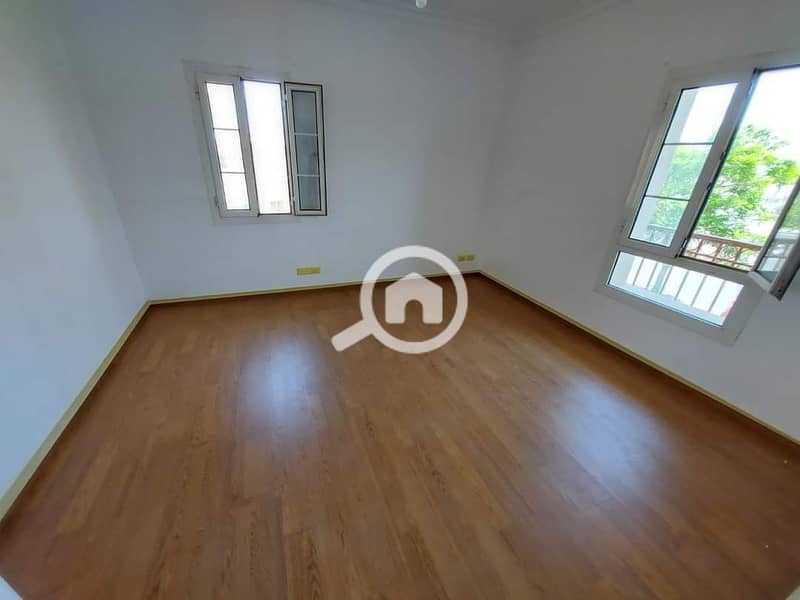 5 e271c386-31d1-4e28-bcff-96ad985648e2. jpg