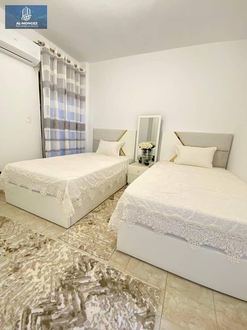 6 a8708d1c-8223-4b5f-bf38-503174b98fe1. jpg