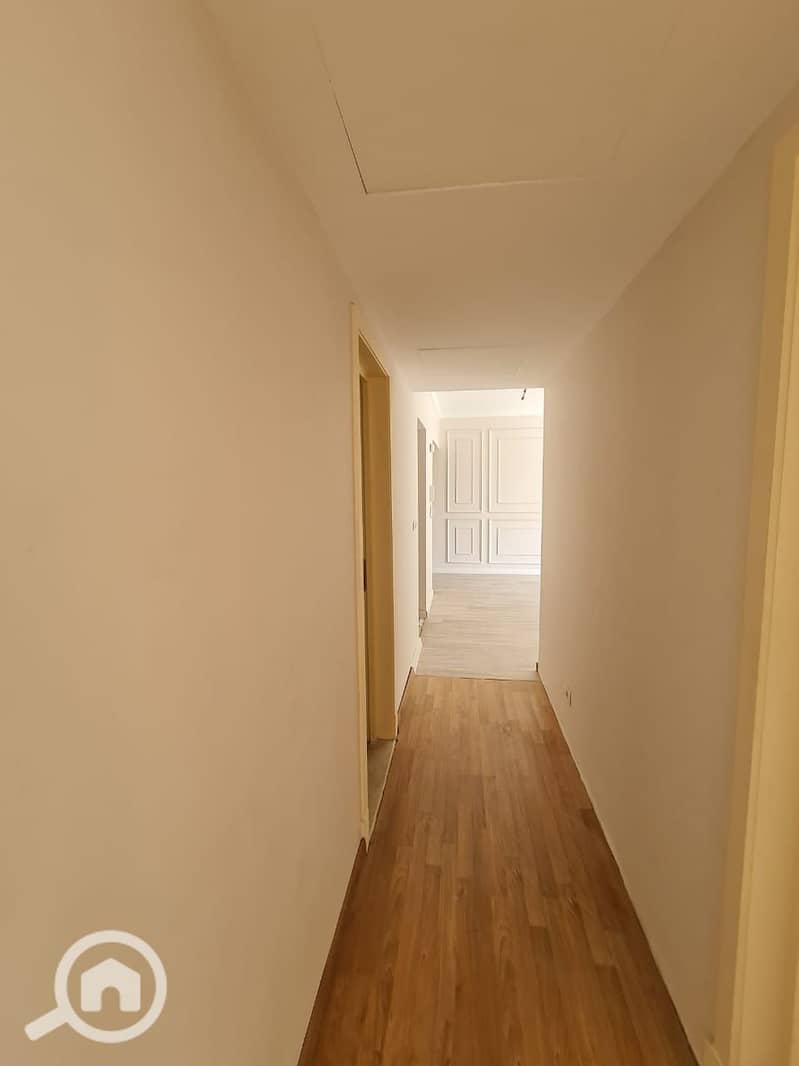 10 54a77a35-5e21-4bfe-8b55-f8260beb1c9c. jfif. jpg