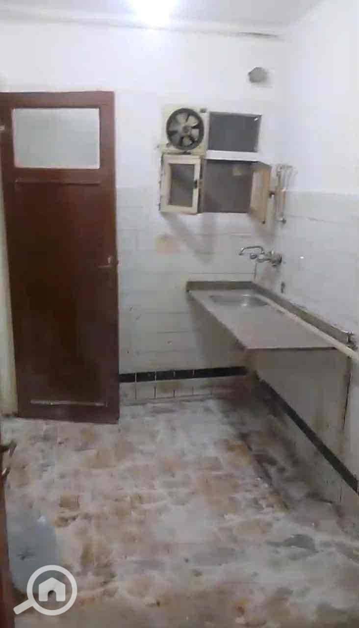 4 79a14bfc-8d68-4d0e-8d51-9747f743e4fb. jpg