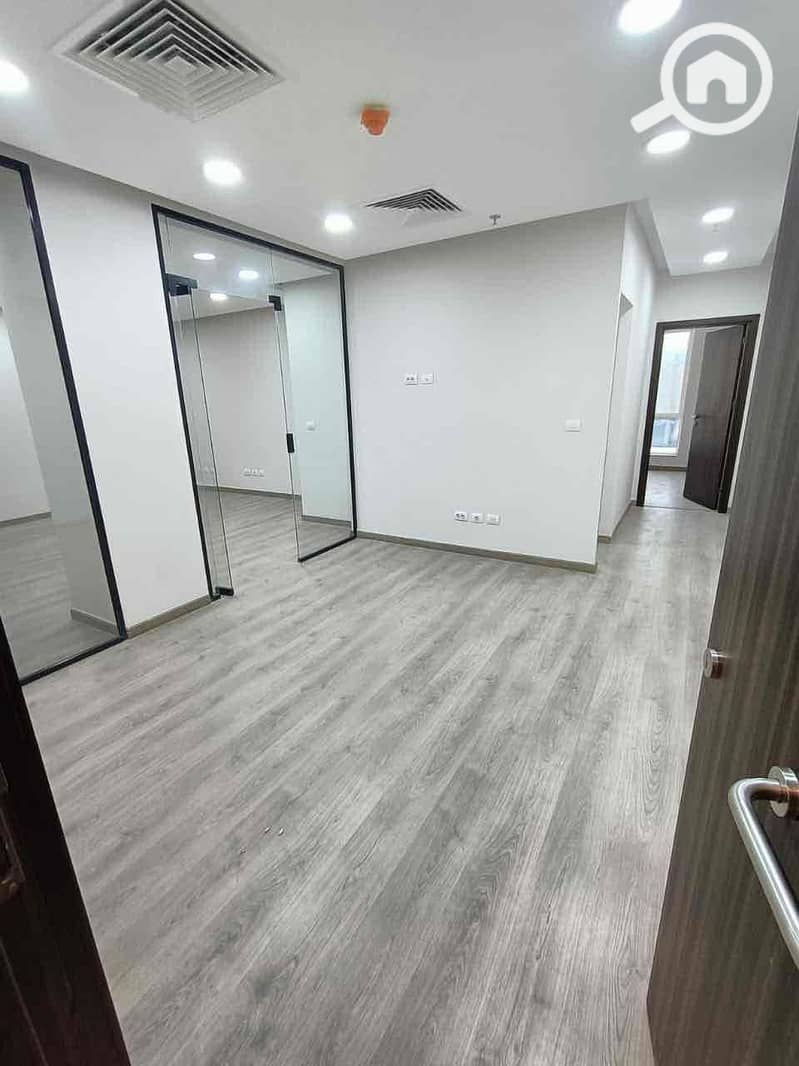 3 39465d8a-7cb6-41f4-8d21-b8eb81556104. jpg