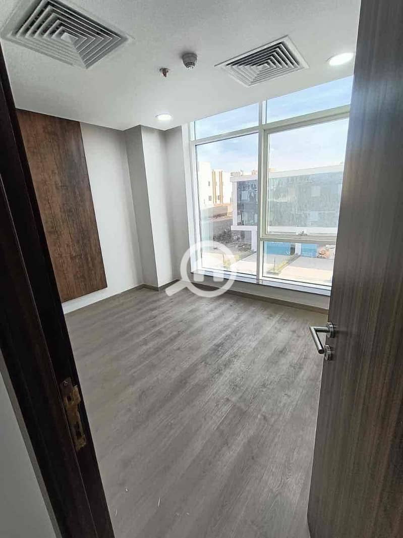 17 25680844-6a85-4d08-a159-f596ec687d90. jpg