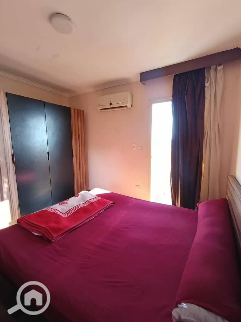 12 745a9465-1d1f-4b1c-867b-9eec1ee56b73. jpg