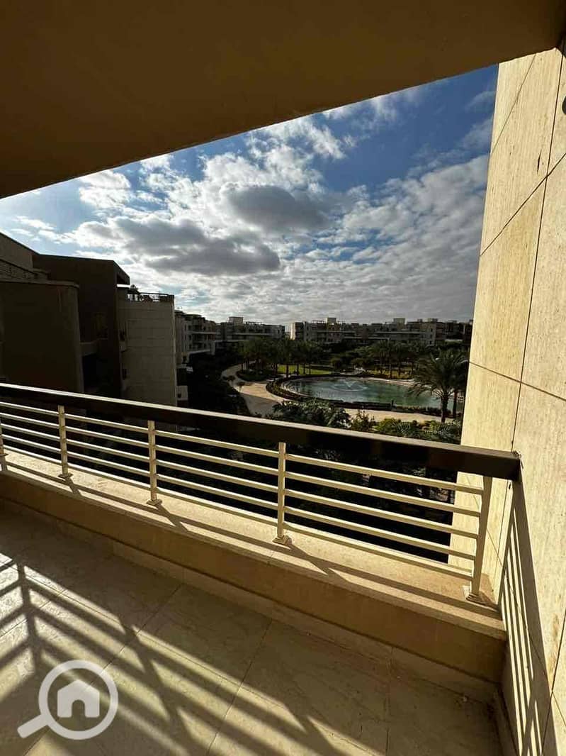 2 d924f41e-4db9-4bb1-aca6-59146594ef00. jpg