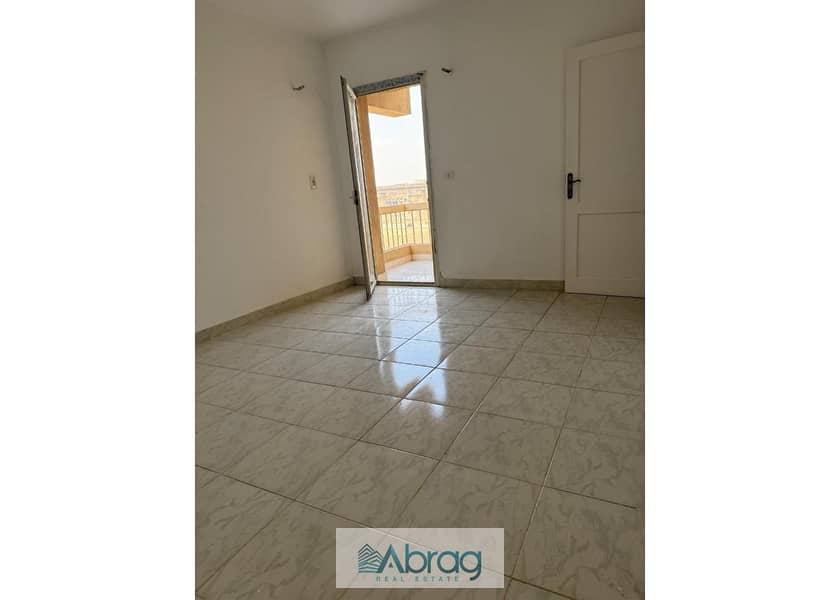 4 WhatsApp Image 2025-12-30 at 3.24. 49 PM (1). jpg