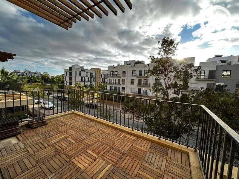 11 d365593f-7f70-43fc-96af-ca7654aea022. jpg