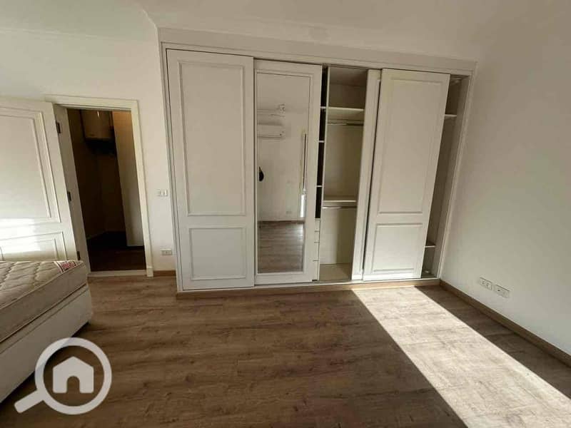 23 caf18150-5e58-4ff5-b851-7aac6086a915. jpg